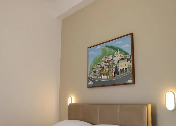 Garden Yard בית הארחה בראט