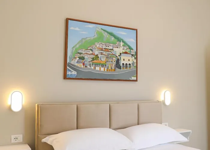 Garden Yard בית הארחה בראט