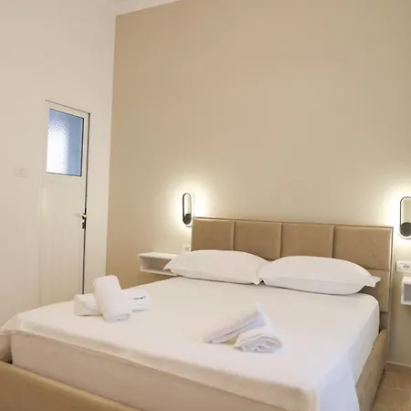 Guest house Garden Yard Berat